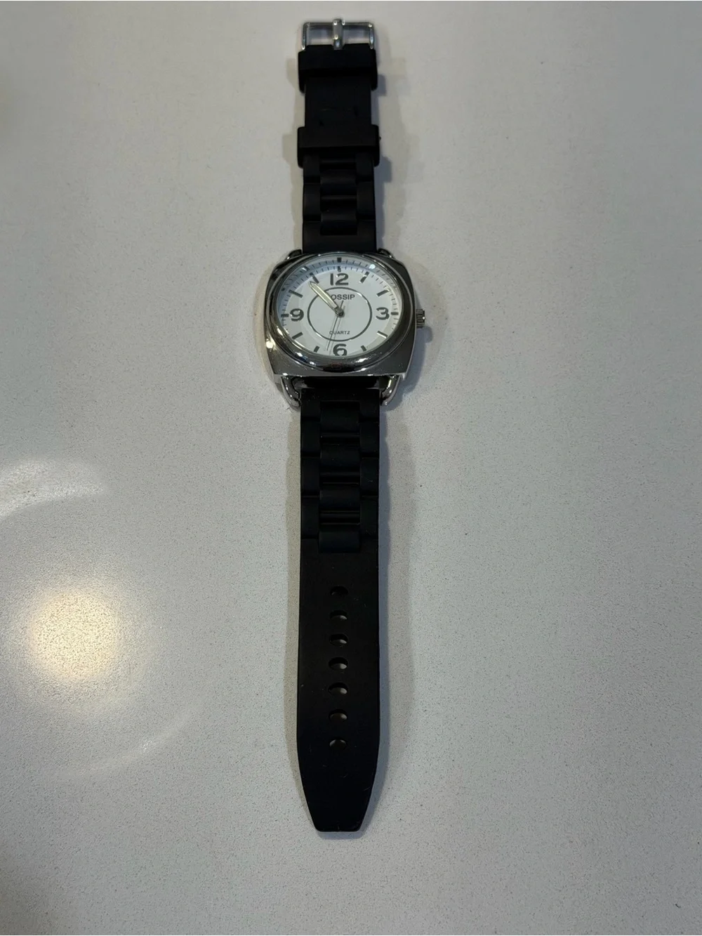 Gossip Quartz Watch 41mm White Dial Black Silicone Strap